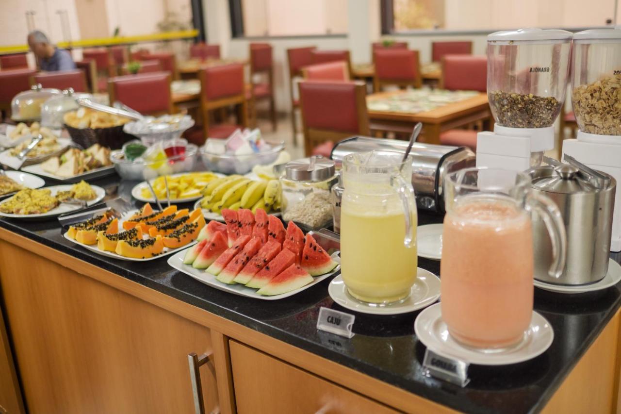 Ibituruna Center Hotel ゴベルナドール・バラダレス エクステリア 写真